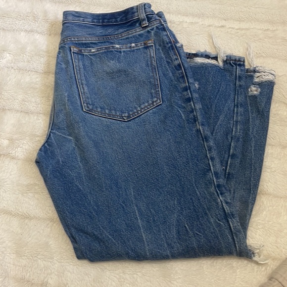 Abercrombie & Fitch Mom Jean - Picture 3 of 3